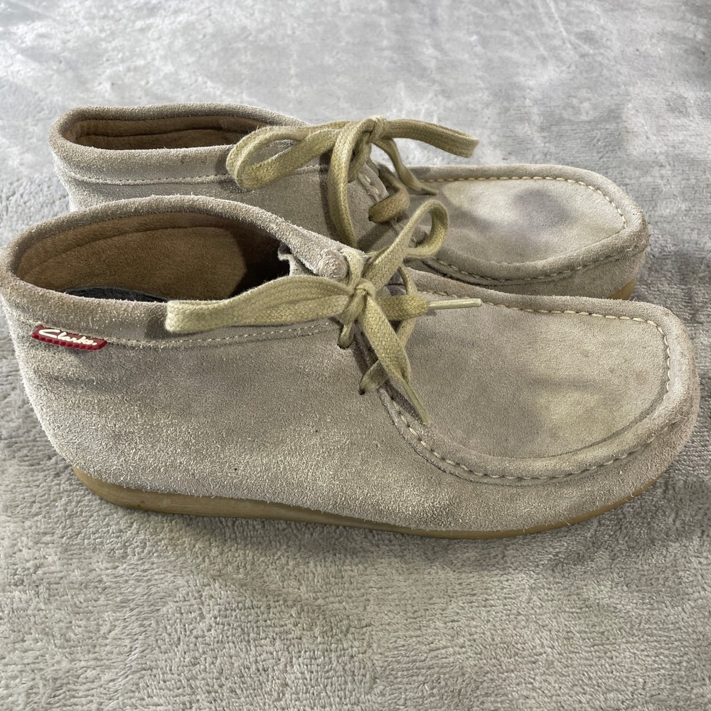 Clarks Wallabee Chukka Boot Mens 8.5 Sand Suede Moc Toe Casual Crepe Sole